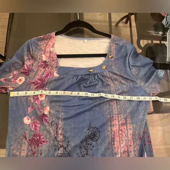 Summer Tee - Picture 3 of 3